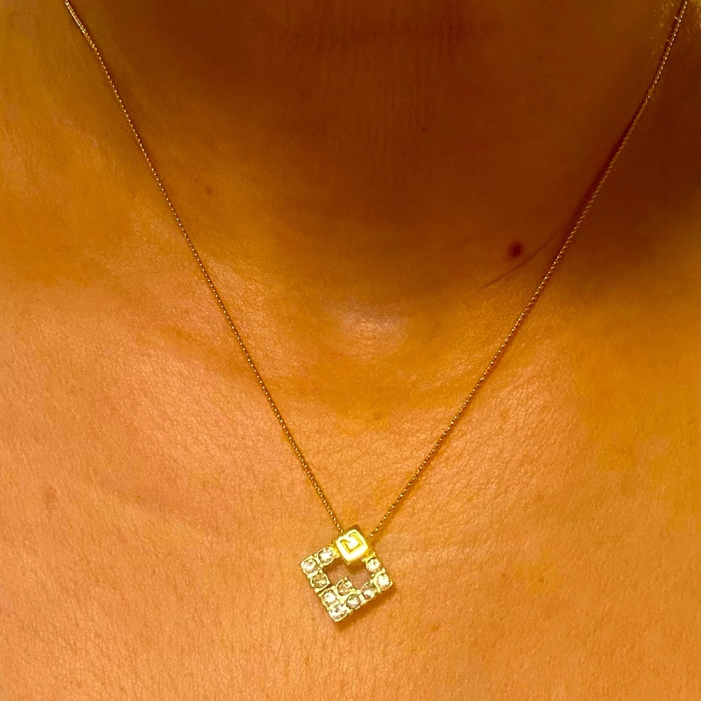GIVENCHY Pendant with Necklace (original givenchy necklace), Gold plated!